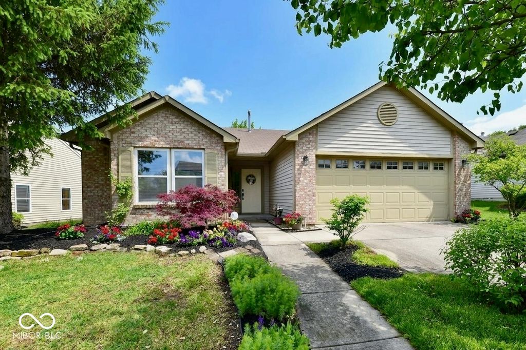11240 Blue Meadow Drive, Fishers, IN 46037