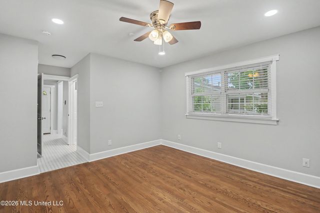 300 42nd Street, Gulfport, MS 39507