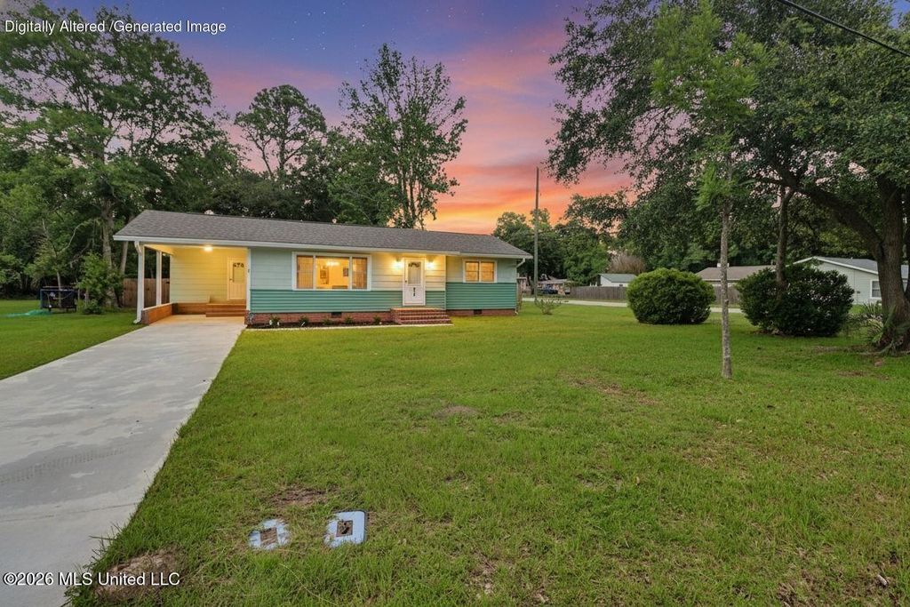 300 42nd Street, Gulfport, MS 39507