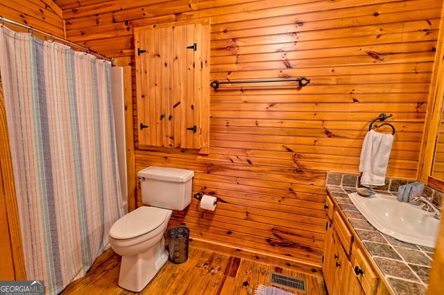 3019 Moccasin Creek Road, Clarkesville, GA 30523