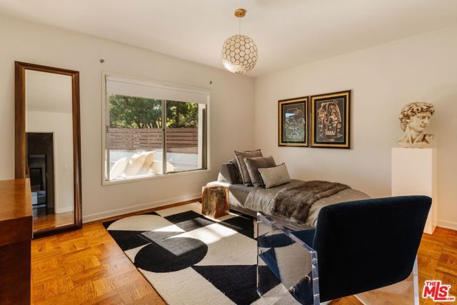 809 Broom Way, Los Angeles, CA 90049