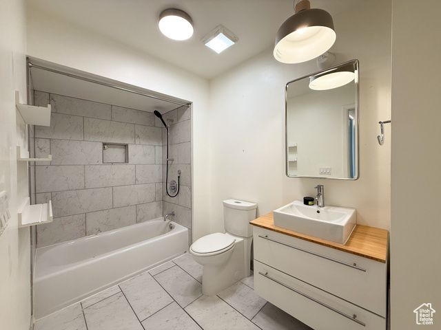 6056 S 2075 E, Holladay, UT 84121