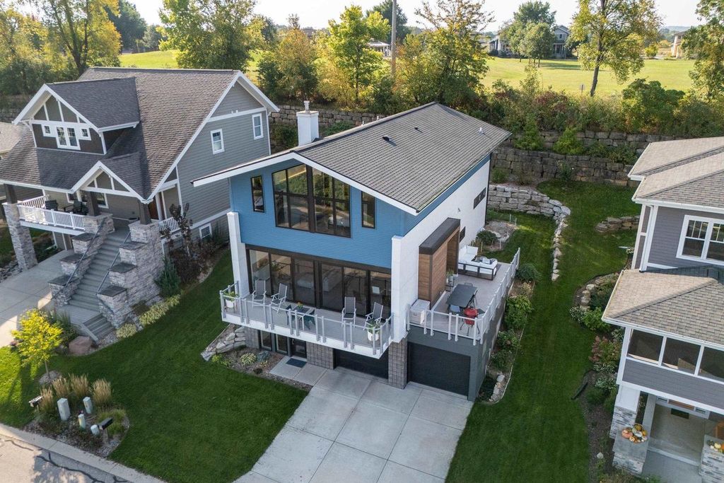 6731 S Chickahauk Trail, Middleton, WI 53562