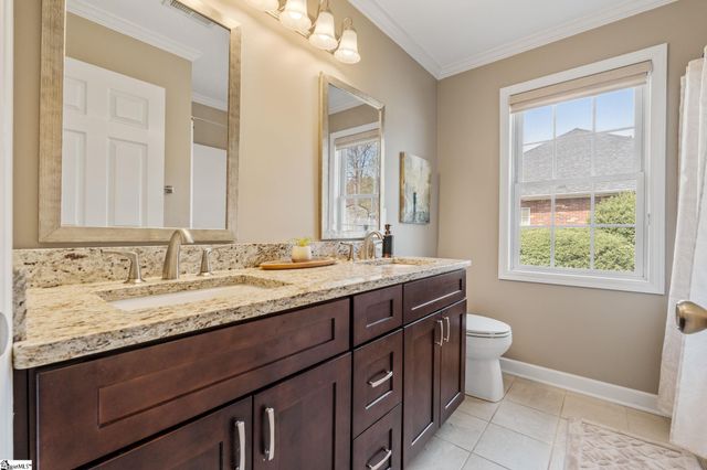 110 N Carleila Lake Way, Spartanburg, SC 29307