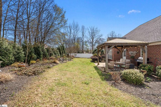 110 N Carleila Lake Way, Spartanburg, SC 29307