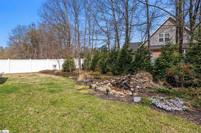 110 N Carleila Lake Way, Spartanburg, SC 29307