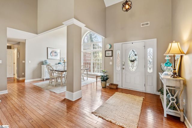 110 N Carleila Lake Way, Spartanburg, SC 29307