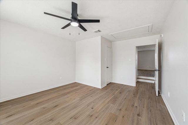 11207 Briscoe Lane, Pearland, TX 77584