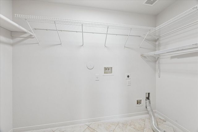 11207 Briscoe Lane, Pearland, TX 77584