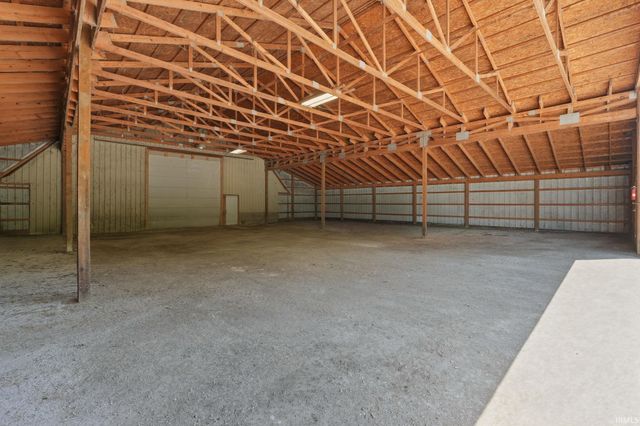 11401 W 500 S Road, Mentone, IN 46539