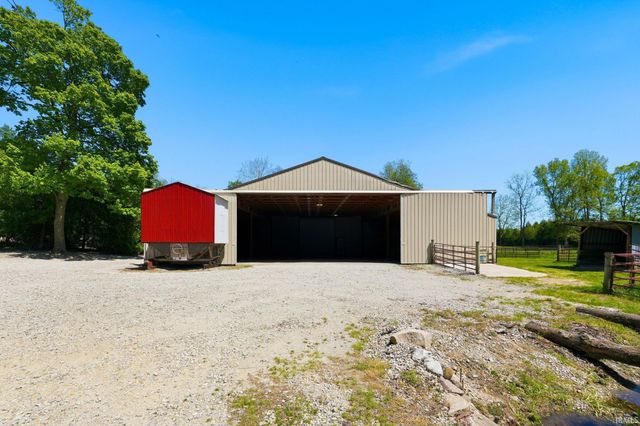 11401 W 500 S Road, Mentone, IN 46539