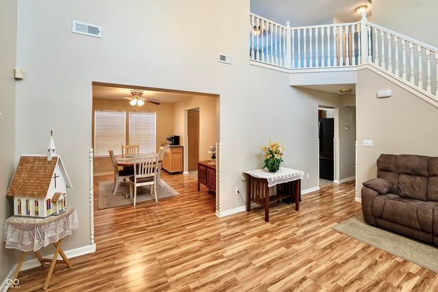 25 English Green, Westfield, IN 46074