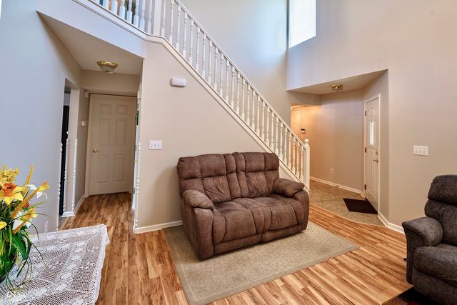 25 English Green, Westfield, IN 46074