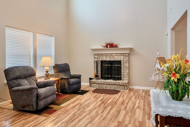 25 English Green, Westfield, IN 46074