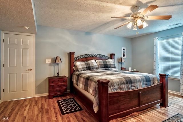 25 English Green, Westfield, IN 46074