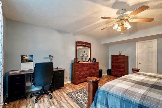 25 English Green, Westfield, IN 46074