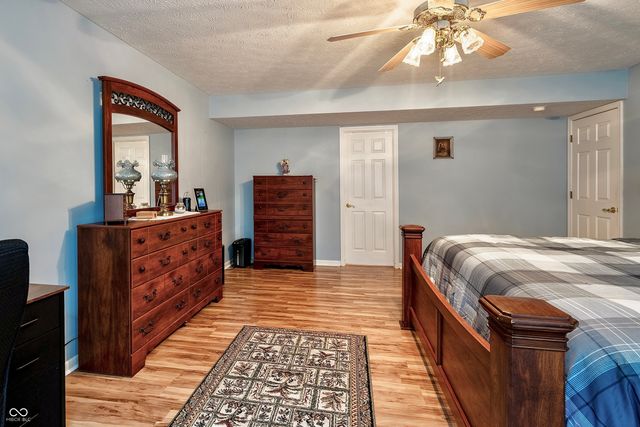 25 English Green, Westfield, IN 46074