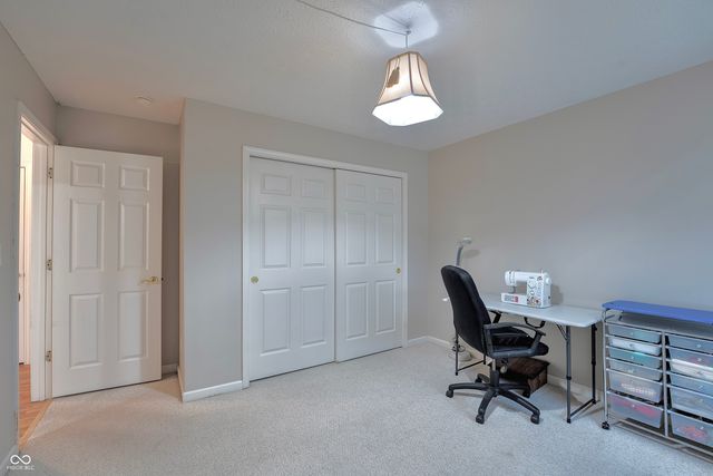 25 English Green, Westfield, IN 46074