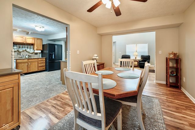 25 English Green, Westfield, IN 46074