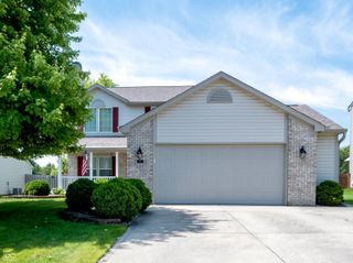 25 English Green, Westfield, IN 46074