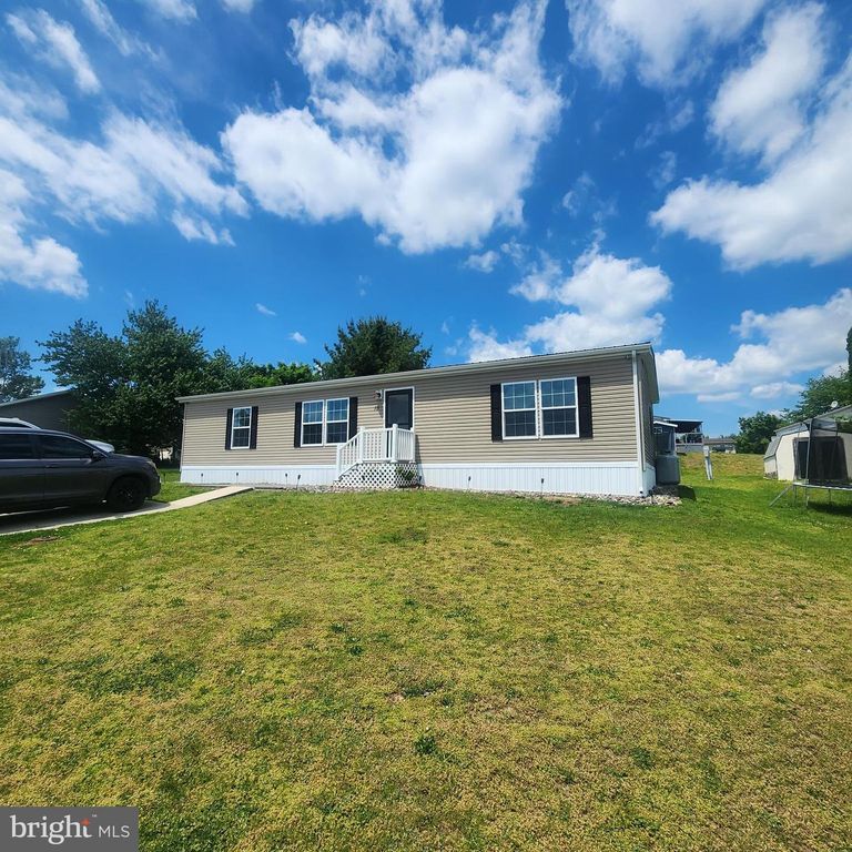 15 HIDDEN NOLL ROAD, Carlisle, PA 17013