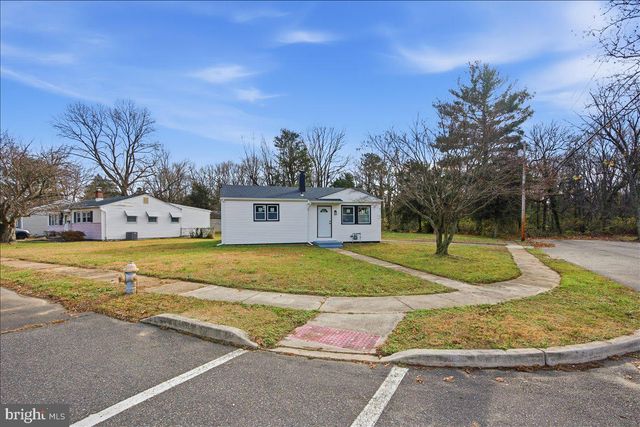 196 JERRYS AVE, Clayton, NJ 08312