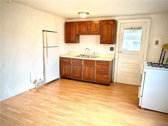 1017 Johnston Ave, Kittanning Boro, PA 16201