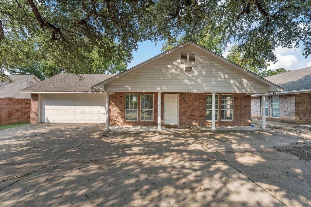2439 S 2nd Street, Waco, TX 76706