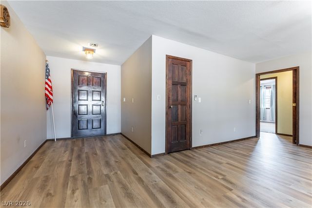 8520 West Hammer Lane, Las Vegas, NV 89149