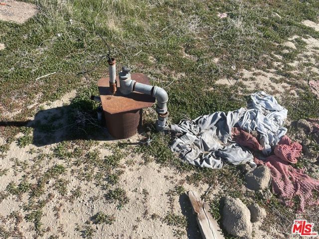 18468 E Ave O, Palmdale, CA 93591