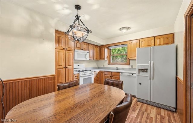1771 Crestwood Road, Mayfield Heights, OH 44124