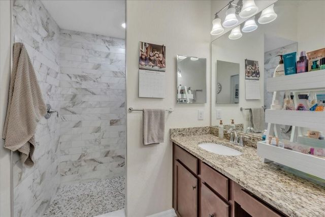 5527 PALMER CIRCLE 203, Bradenton, FL 34211