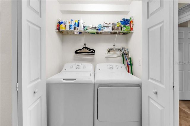 5527 PALMER CIRCLE 203, Bradenton, FL 34211