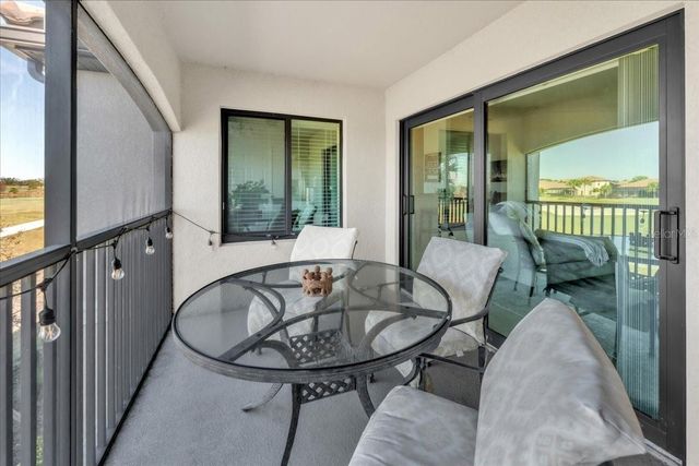 5527 PALMER CIRCLE 203, Bradenton, FL 34211