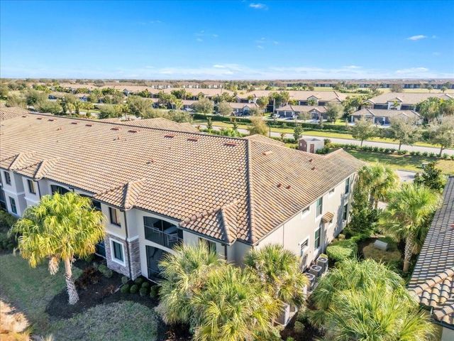 5527 PALMER CIRCLE 203, Bradenton, FL 34211