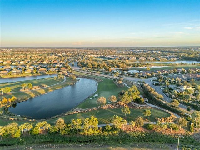 5527 PALMER CIRCLE 203, Bradenton, FL 34211