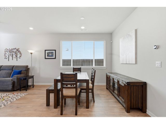 3713 S 41ST Pl, Ridgefield, WA 98642