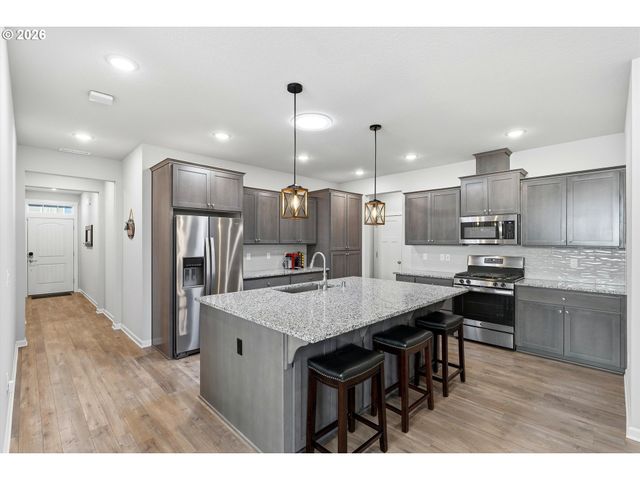 3713 S 41ST Pl, Ridgefield, WA 98642