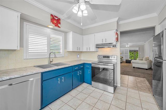 3835 LIGHTHOUSE WAY, New Port Richey, FL 34652