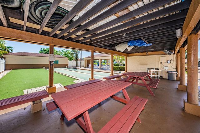 3835 LIGHTHOUSE WAY, New Port Richey, FL 34652