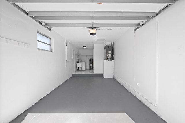 7005 NW 11th Street, Margate, FL 33063