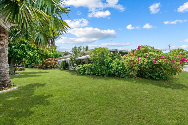 7005 NW 11th Street, Margate, FL 33063