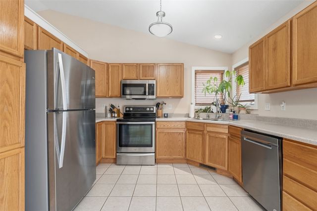733 71st Street NE, Cedar Rapids, IA 52402