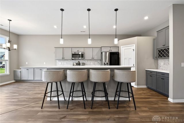 72 Pebble Brook Place, Springboro, OH 45066