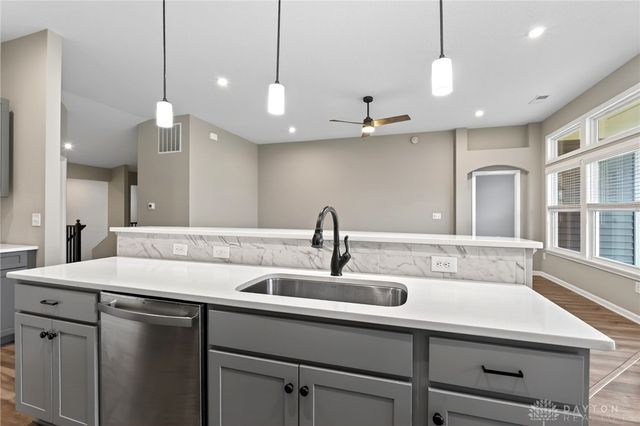 72 Pebble Brook Place, Springboro, OH 45066