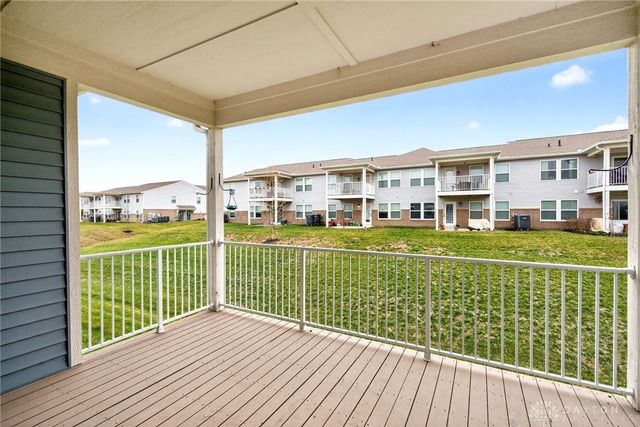 72 Pebble Brook Place, Springboro, OH 45066