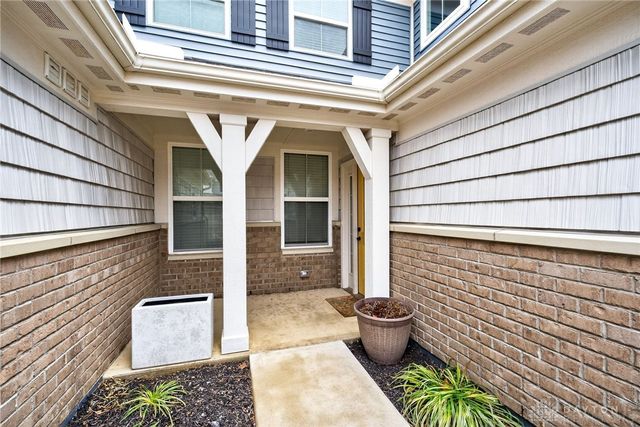 72 Pebble Brook Place, Springboro, OH 45066