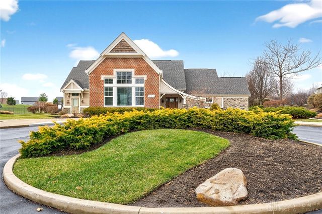 72 Pebble Brook Place, Springboro, OH 45066