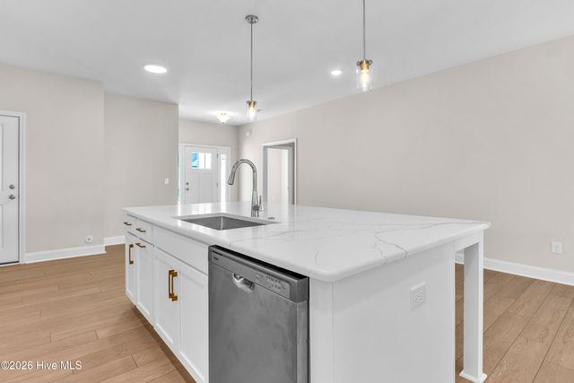 825 Red Sky Drive NE, Winnabow, NC 28479