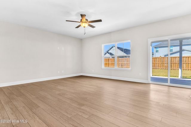 825 Red Sky Drive NE, Winnabow, NC 28479